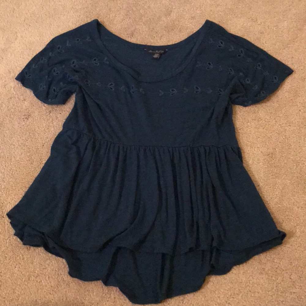 Dark Blue Flowy T-shirt.